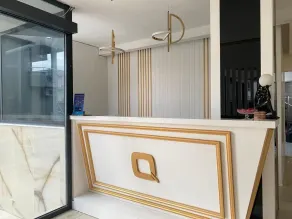 Q Business Hotels - Recepción