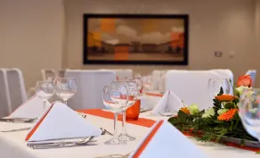 Best Western Plus Delta Park Hotel - Restaurant