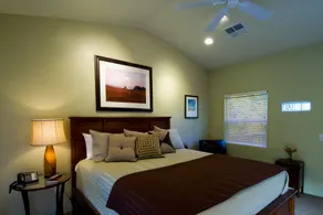 Queen's Inn By The River - Chambre