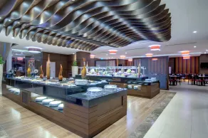 Crowne Plaza Madinah by IHG - Restaurant