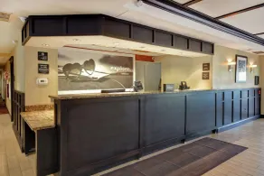 Comfort Inn & Suites Mt. Holly - Westampton - Réception