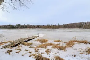Lakefront Tiny Home w/ Dock Near Chetek! - Interiör