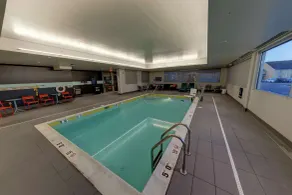 Tru by Hilton Georgetown - Piscine
