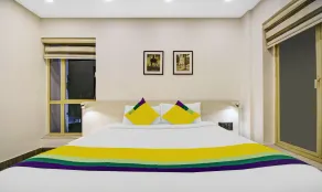 Itsy Hotels Transit Express Near Sealdah Station - Værelse
