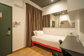Tune Hotel KLIA Aeropolis (Airport Hotel) - Chambre