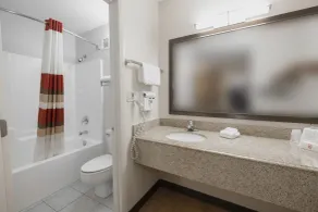 Red Roof Inn Bishopville - Salle de bain