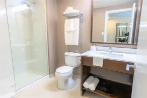 MStar Hotel - Bathroom