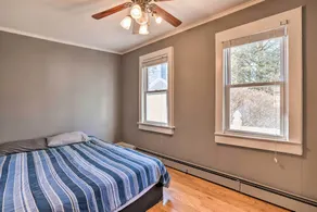 Pet-friendly Belmar Cottage < 1 Mi to Beach! - Værelse