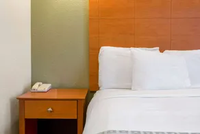 La Quinta by Wyndham Tulare - Chambre