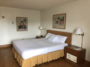 Extend a Suites - Room
