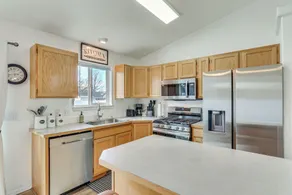 Charming Home w/ Patio: 3 Mi to Hayden Lake! - Innenbereich