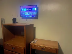 Travelers Motel - Room