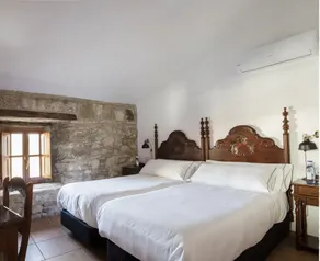 Tugasa Hotel y Apartamentos rurales La Posada - Rum
