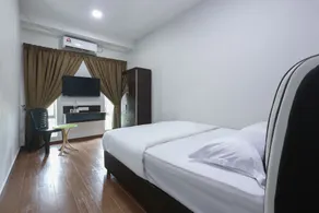 OYO 89859 PP Traveller's Hotel - Chambre