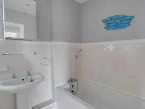 Marina Vista - Bad