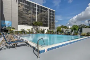 Best Western Orlando Gateway Hotel - Piscina