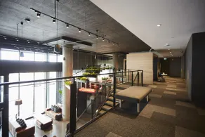 Hôtel Escad Quartier DIX30 - Hall