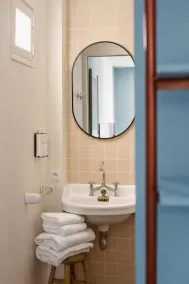 Hôtel Le Voltaire - Bathroom