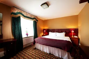 Riverbank House Hotel - Room