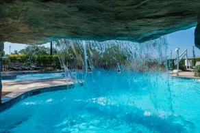 Holiday Inn Express & Suites San Antonio Medical - Six Flags by IHG - Piscine