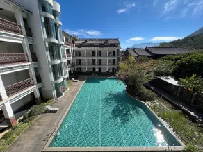 Potala Hot Spring Resort  Dali - Pool