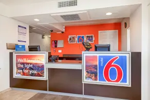 Motel 6-Phoenix, AZ - North Bell Road - Reception