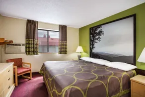 Super 8 by Wyndham Salem VA - Chambre