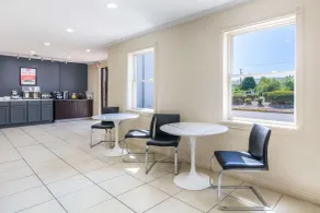 Quality Inn & Suites - Restaurant