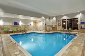 Holiday Inn Express Hotel & Suites Toronto - Markham by IHG - Piscina