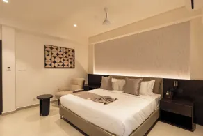 Radiance By Hotel Roopa - Camera
