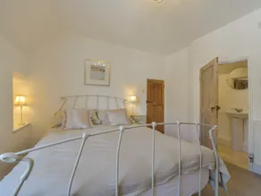 April Cottage - Chambre