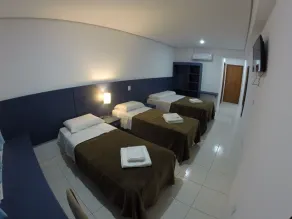 HOTEL DO CENTRO 100m SANTA CASA, UFRGS, ARAÚJO VIANA, PET'S FRIENDLY!!! - Rom