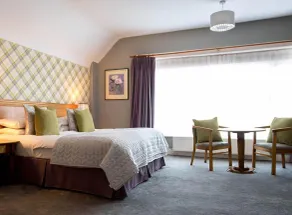The Coach House Inn - Habitación