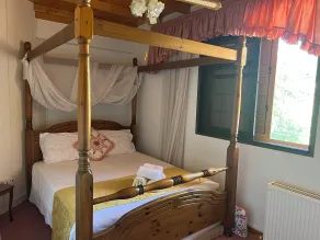 Charming Villa in Pano Platres, Cyprus - Your Home Away From Home - Room