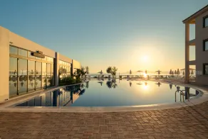 Iolida Beach by Smile Hotels - Basseng