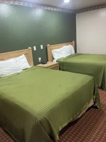 Rodeway Inn Memphis - Room