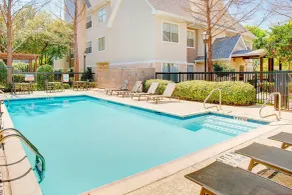 Residence Inn Dallas Park Central - Pool
