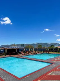 Dingwako Lodge - Pool