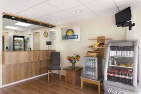 Days Inn Hotel Warwick South - Southbound M40 - Lobby