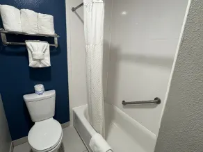 La Quinta Inn by Wyndham Auburn Worcester - Bagno