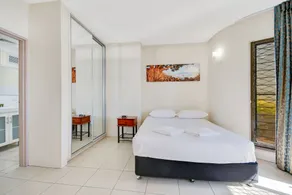 Shandelle Apartments - Room