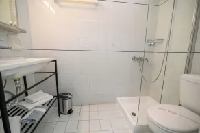 Jasmine Hotel Apartments - Badezimmer