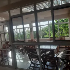 Caribbean Inn and Suites - Restaurant