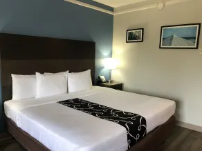 La Quinta by Wyndham PCB Coastal Palms - Chambre