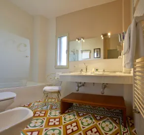 Hotel Santa Coloma del Camino - Bathroom