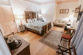 Castaneda Hotel - Chambre