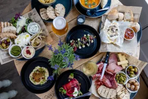 The Bell Inn Hotel - Restaurant
