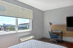 Tru By Hilton St. Petersburg Downtown Central Ave, FL - Vue de la chambre