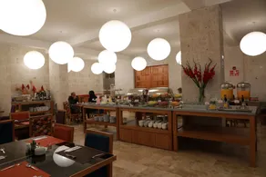 San Agustin Posada del Monasterio - Restaurang