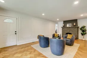 1 Mi to Beaches & Boardwalk: Asbury Park Retreat - Intérieur